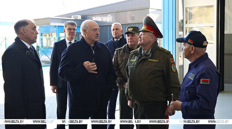 «ДОСААФ нам нужен». Лукашенко ориентирует на сохранение и развитие общества