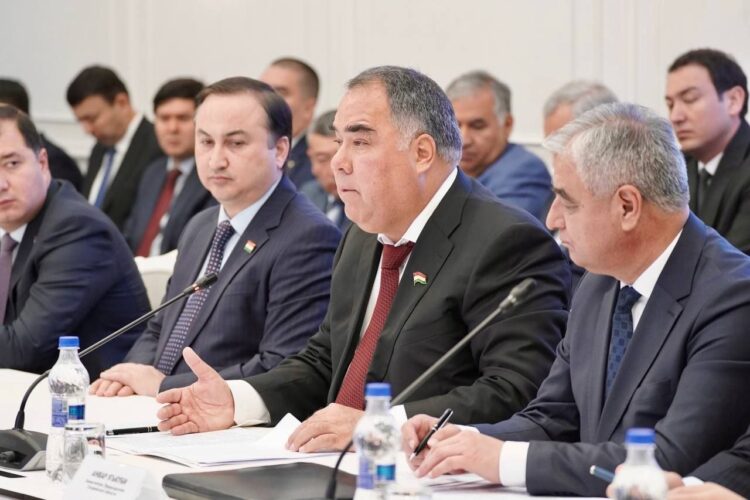 Таджикская делегация под руководством Раджаба Ахмадзоды посетила Могилевскую область