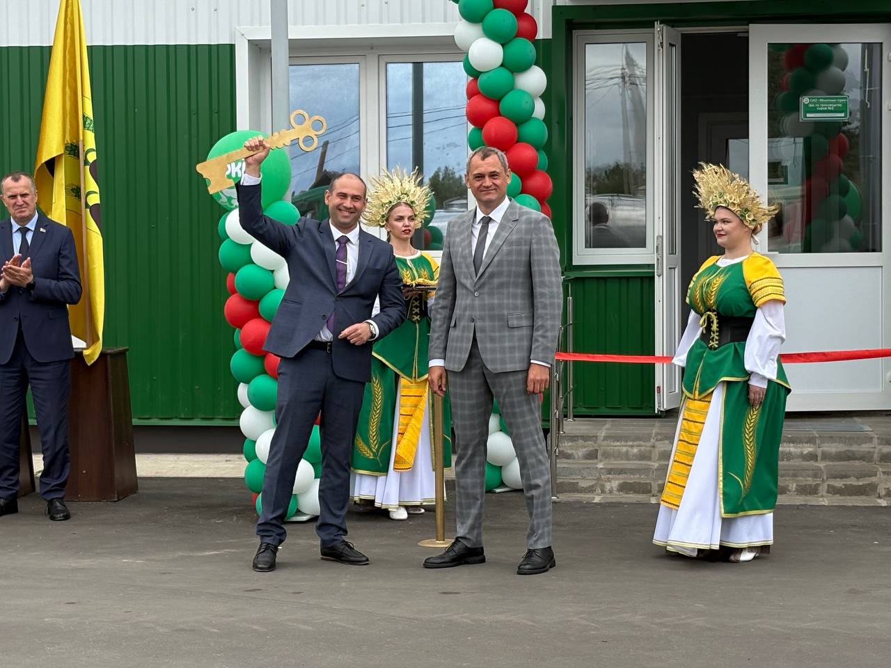 На базе ОАО «Молочные горки» открылся новый сыродельный цех. Что известно?